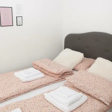 아파트 Bistrik Rose *